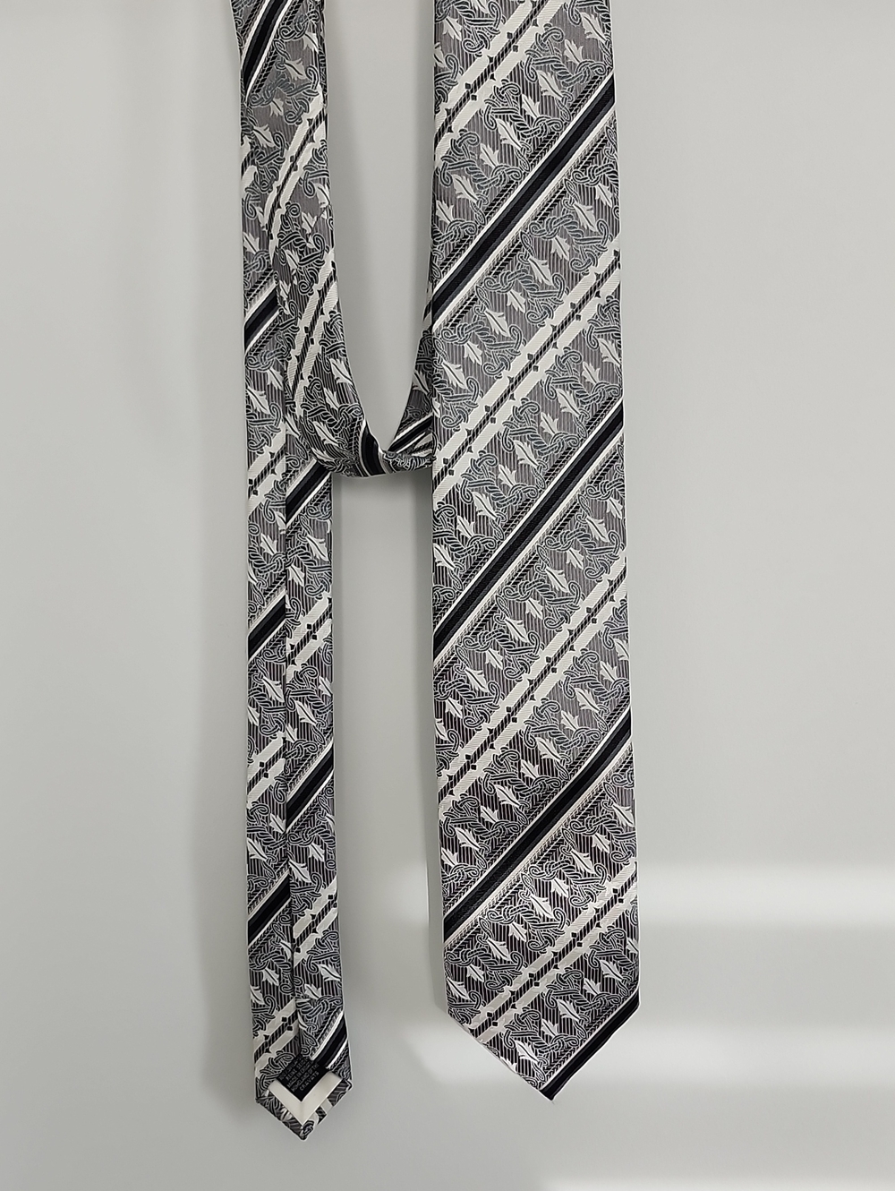 Men's Black and White Patterned Silk Tie Croata Croatia